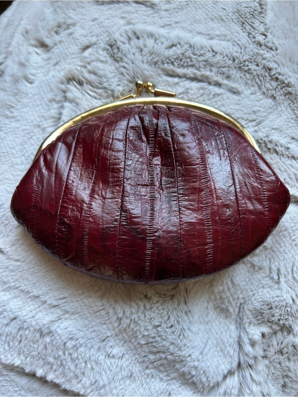 Lee Sands Vintage Eel Skin Maroon Kiss-Lock Coin Purse with Gold Frame